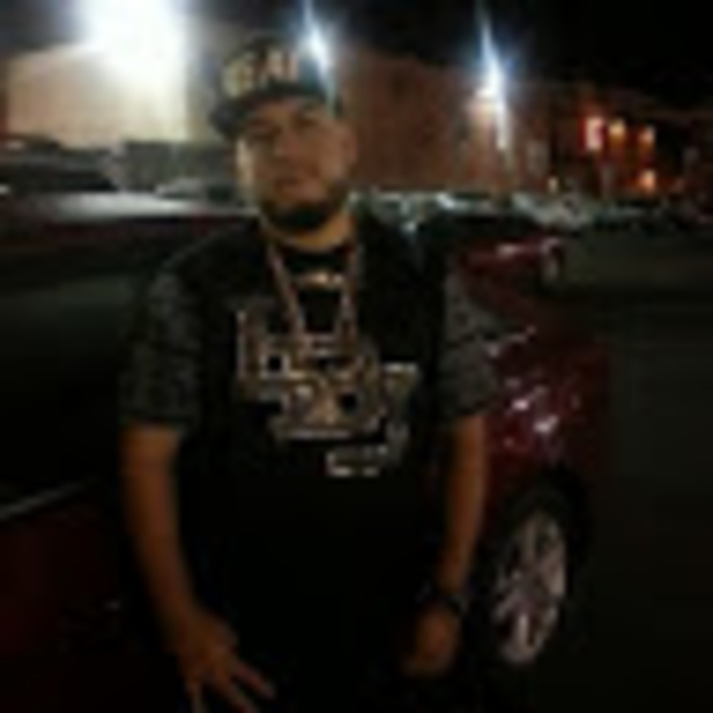 Meet your Posher, Wilfredo